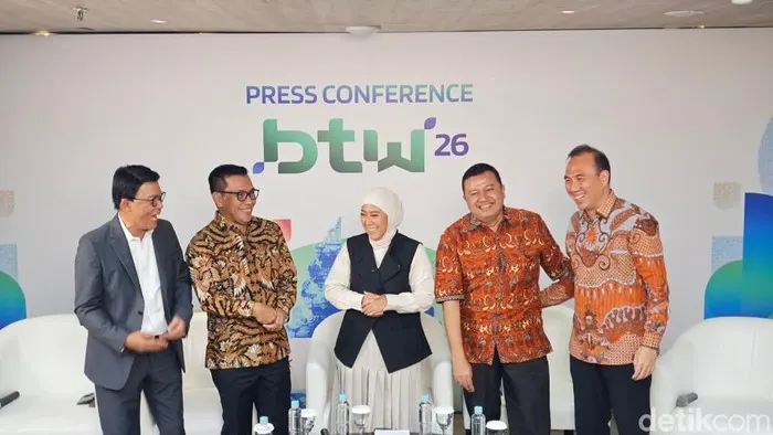 Menteri Komunikasi dan Digital (Menkomdigi) Meutya Hafid