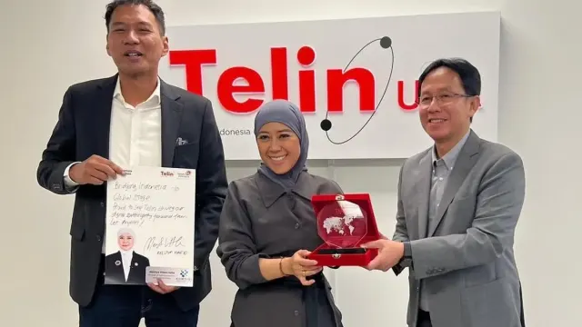 Meutya Hafid Minta Telin Perkuat Konektivitas Digital Global Indonesia