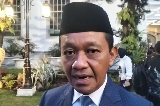 Bahlil Lahadalia Berkoordinasi Dengan PLN Atasi Pemadaman Listrik Batam