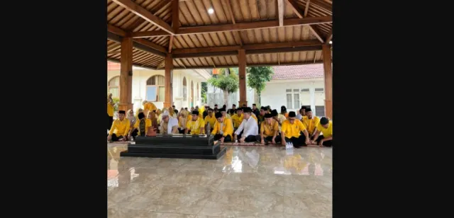 Peringati HUT Ke-62 Golkar Cilegon Doakan Tokoh Bapak Pembangunan