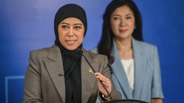 Meutya Hafid Respons Ancaman Politikus Singapura Soal Internet Indonesia